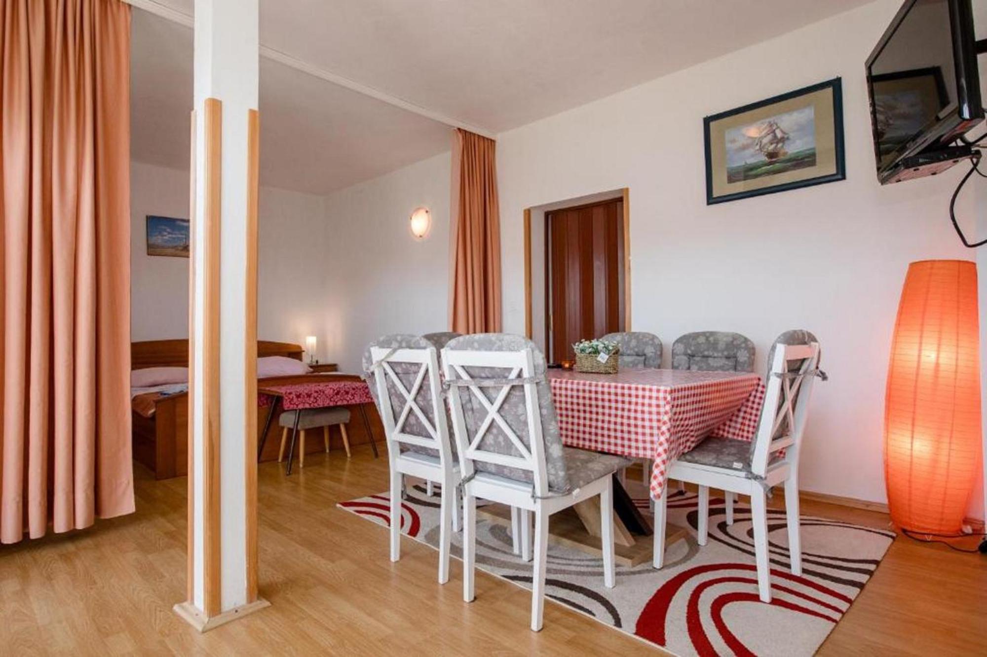 Lovely Meta Apartments Palit Extérieur photo