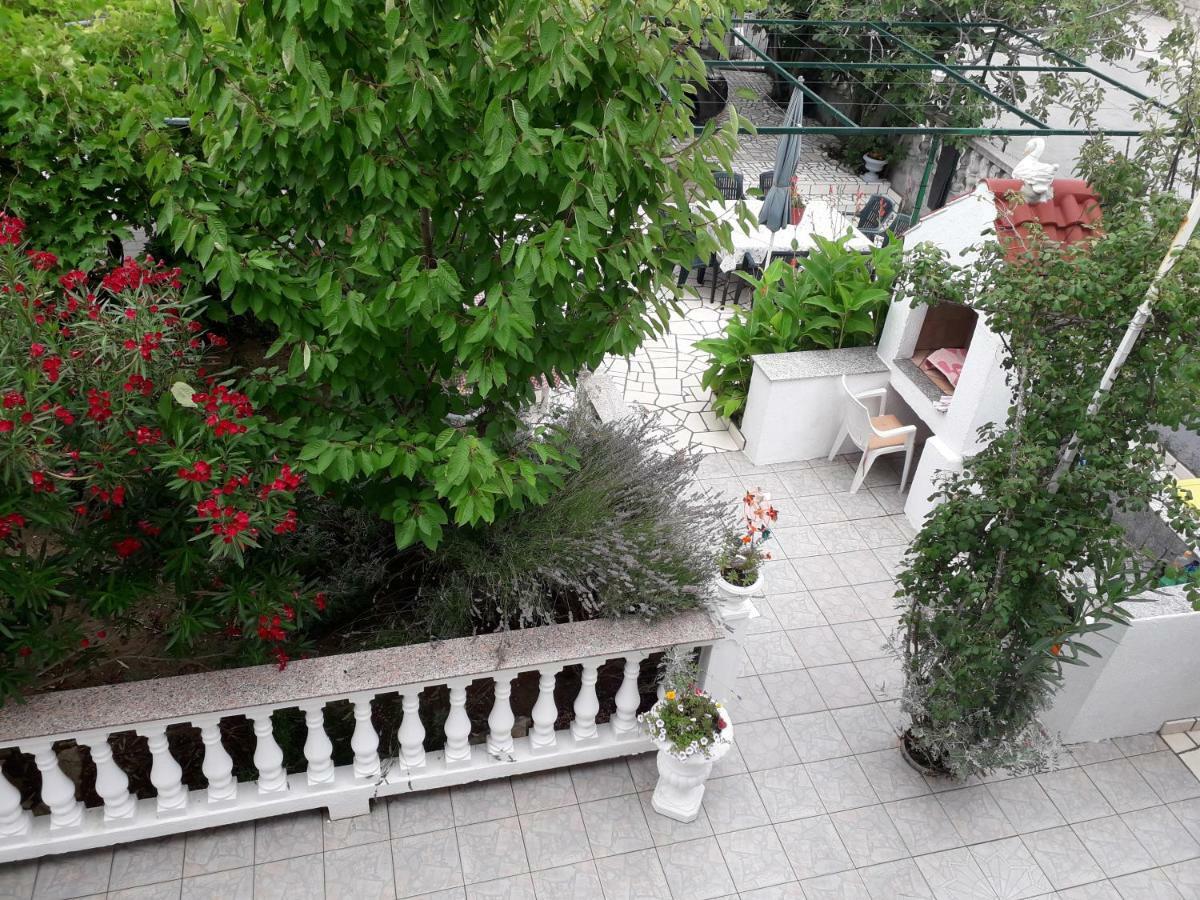 Lovely Meta Apartments Palit Extérieur photo